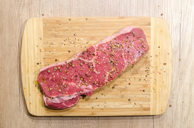 Read more about the article פפה – למה משתלם לנו לקנות בשר כאן?